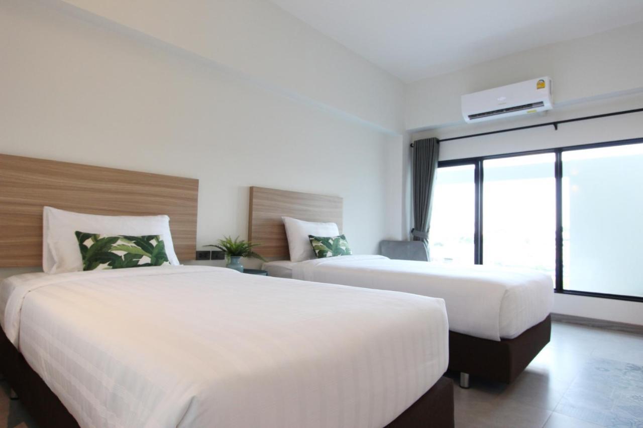 Hotel Mgrand Roi Et Exterior foto